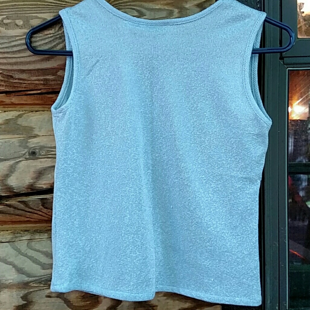 Cute pale blue top, size small. - Picture 2 of 4